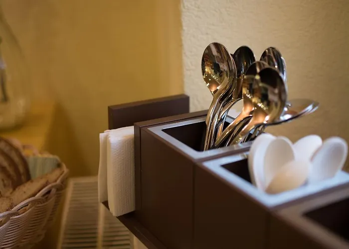 Regina - Inh. Monique Kluge Gasthuis Gotha